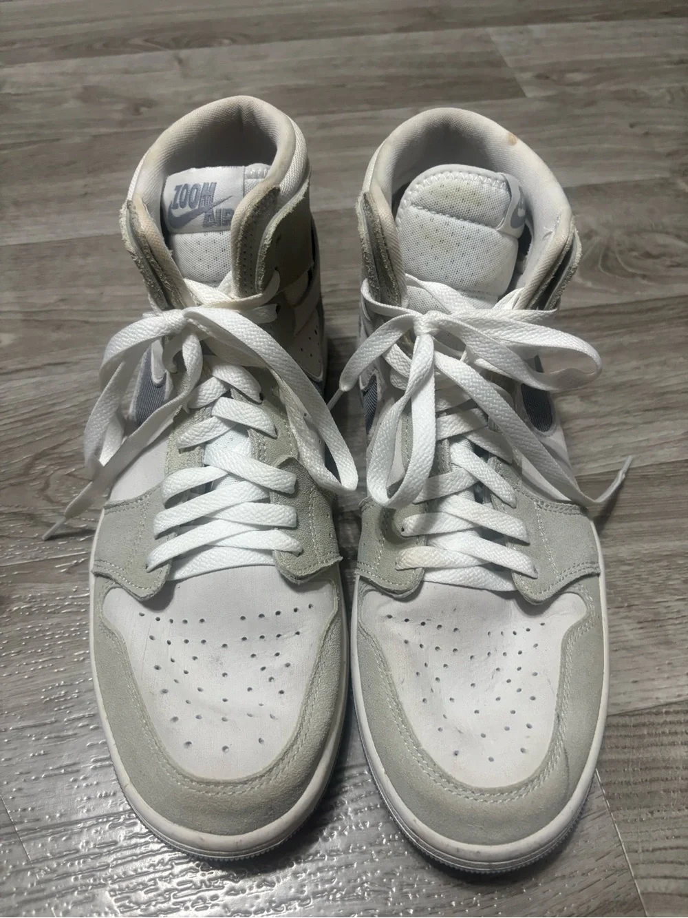 Nike Air Jordan 1 Mid Sneakers in White and Light Gray